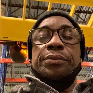 Meet your Posher, Wayne